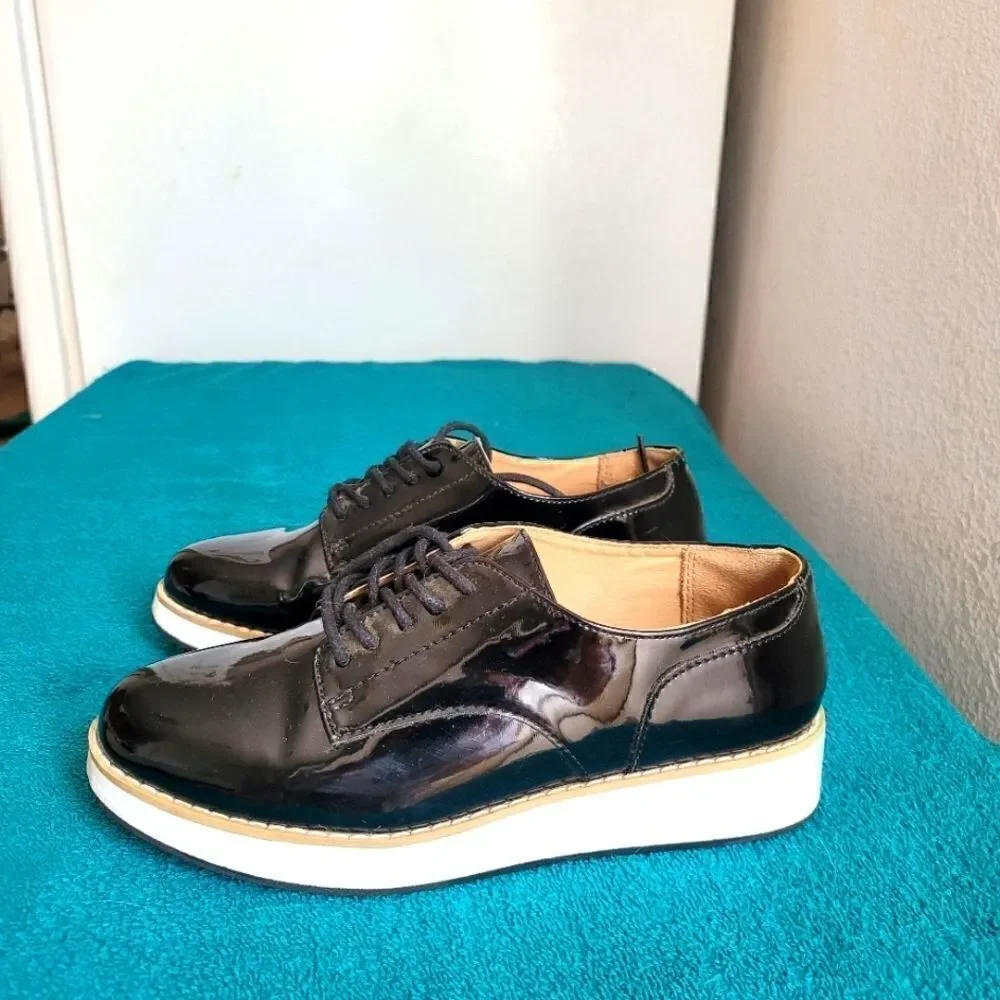 Brash shoes with lace retro style SALE!
